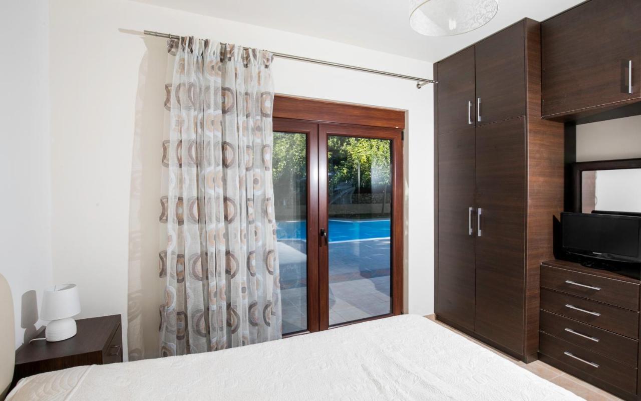 Villa Leyland Фаліракі Екстер'єр фото